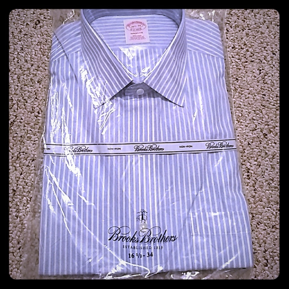 Brooks Brothers non-iron men's button up shirt